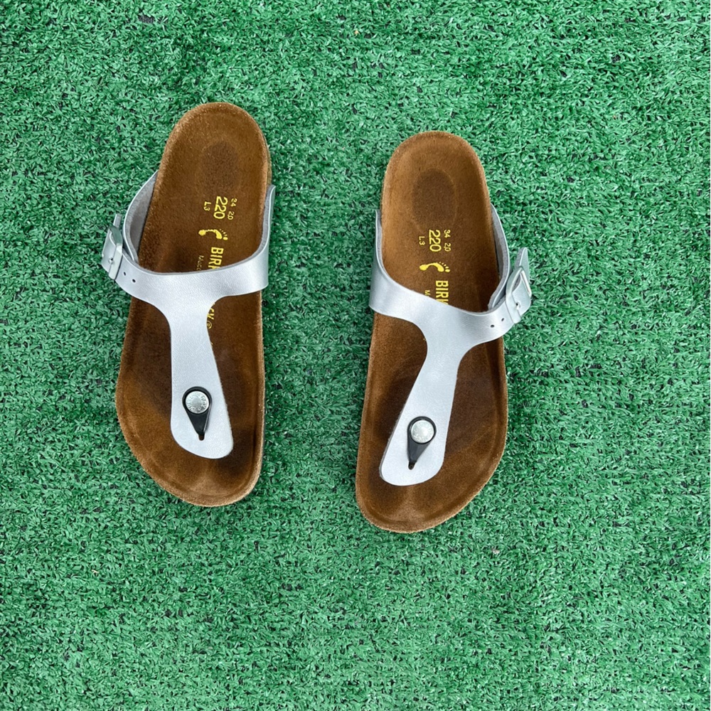 Birkenstock Papillio Gizeh Thong Sandals Silver Metallic T Strap Size 5.5